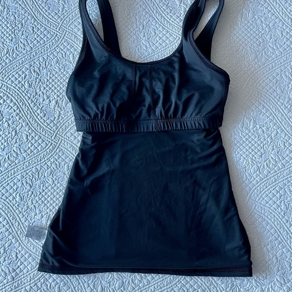 Workout, Yoga Black Tank Top - Picture 7 of 9
